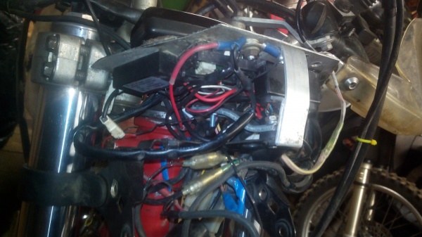 Самодельная приборка на TT600R